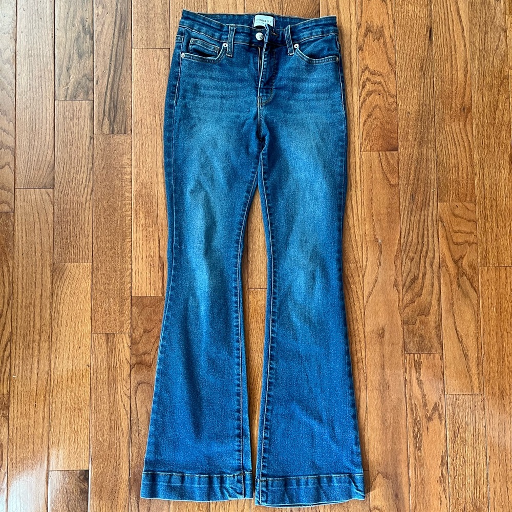 Crown & Ivy Women’s High Rise Flare Jeans